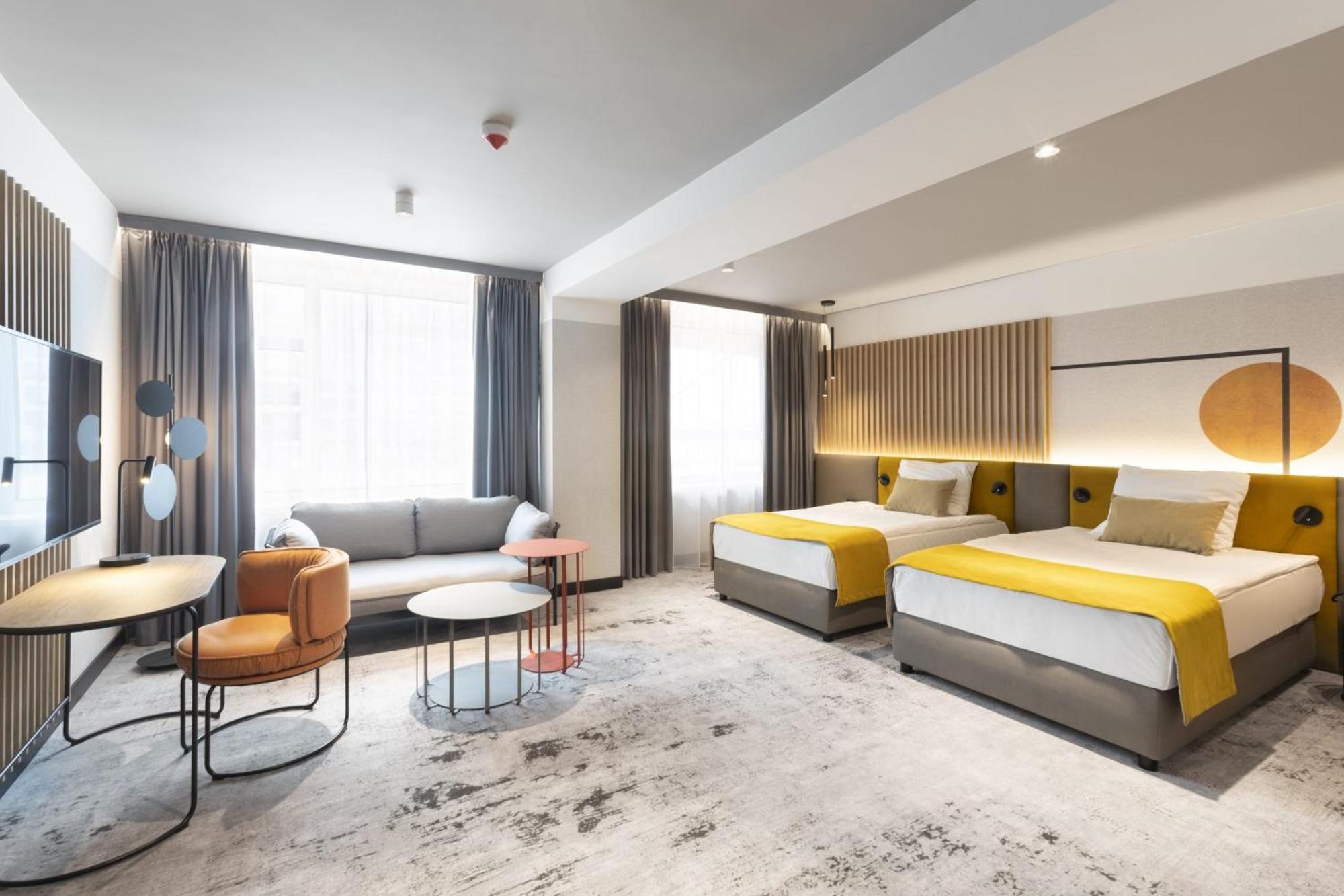 Voco Katowice By Ihg Hotel Exterior photo